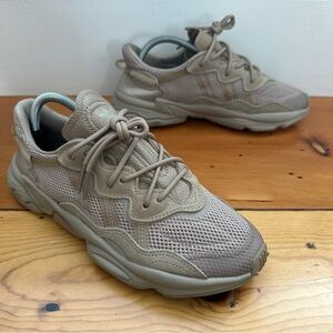 adidas Women’s Size 9 Ozweego Trace Khaki Tan Sneakers Shoes